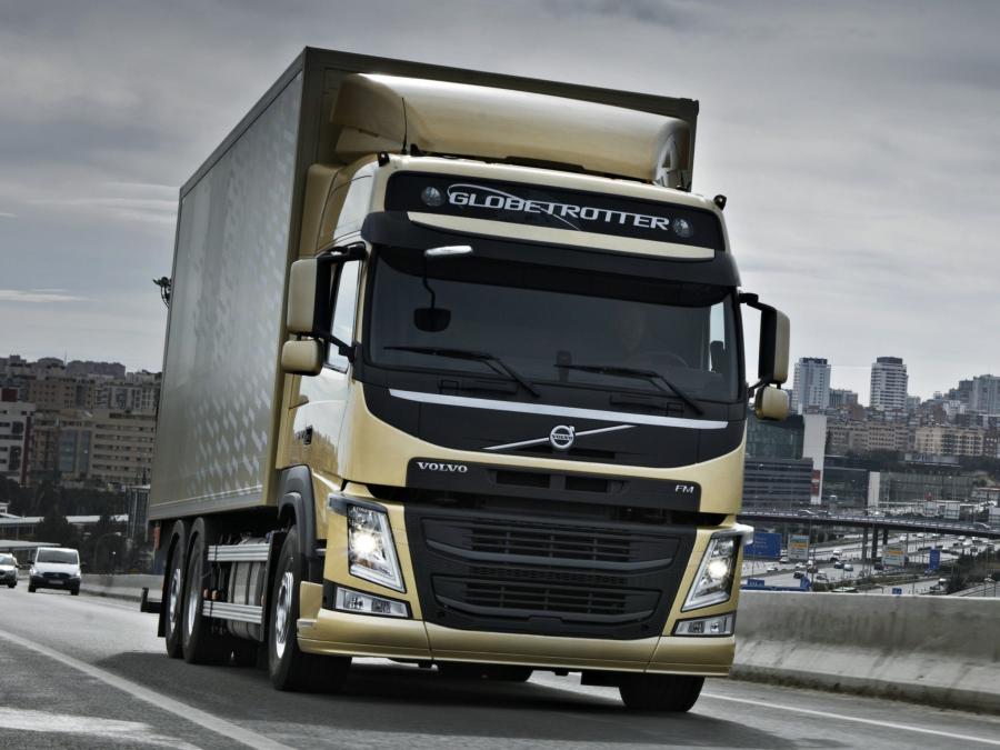  Volvo FM 370 6x2 2013 года  (фото 5 из 10)